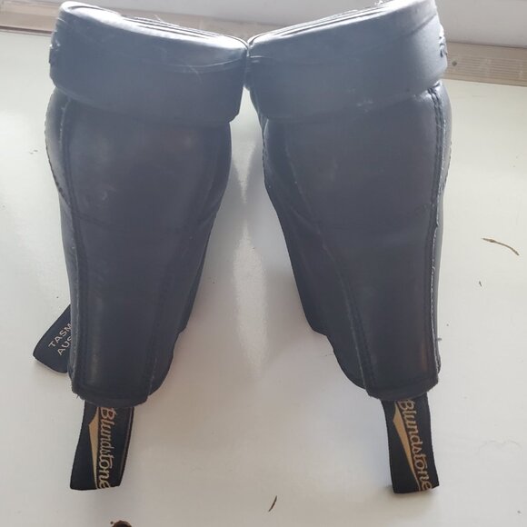 Blundstones Womens 9.5 (US) - Picture 5 of 6